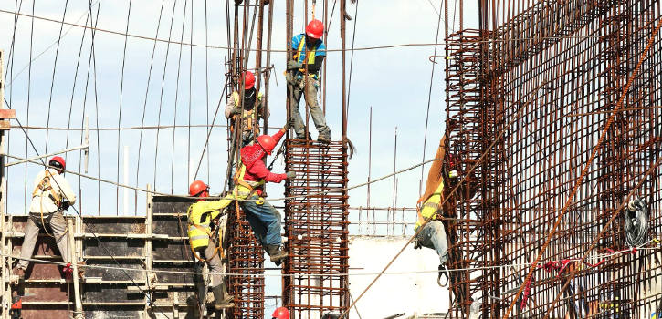 Medidas preventivas básicas para evitar caídas en trabajos de altura